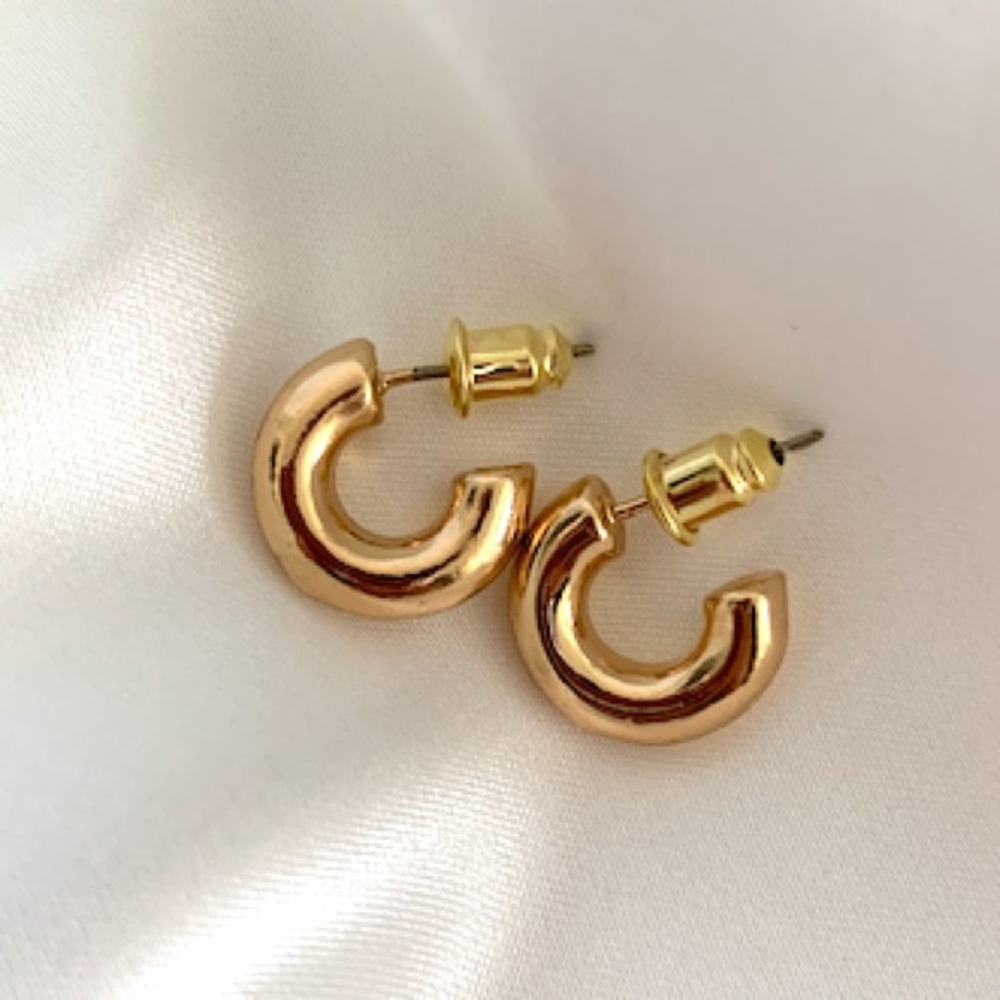 Verona Hoop Earrings